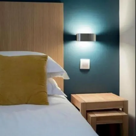 미라보 에펠 호텔