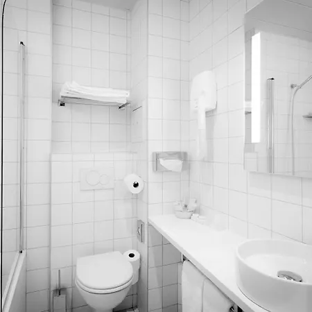 미라보 에펠 호텔 파리