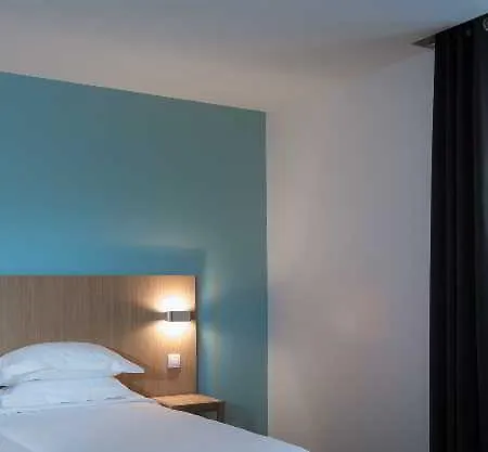 Mirabeau Eiffel Hotel Paris