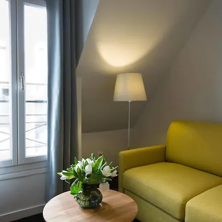 Mirabeau Eiffel 3*