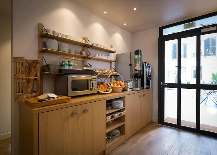 Hotel Mirabeau Eiffel Paris