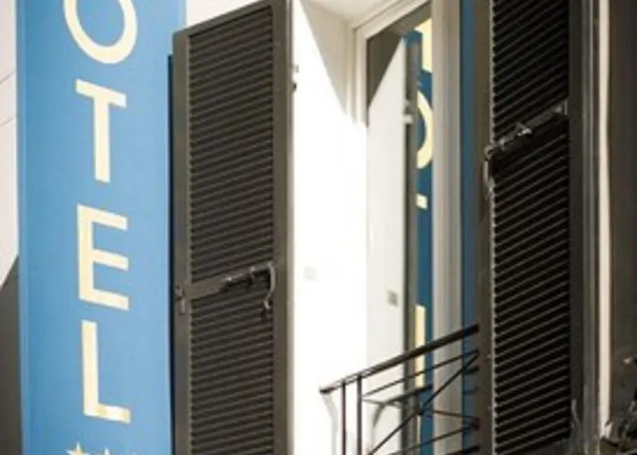 Mirabeau Eiffel Paris